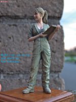 1/20 Female Mechanic(B)