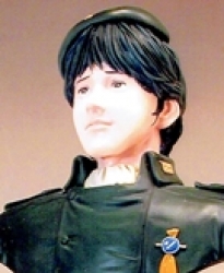 Yang Wen-li bust